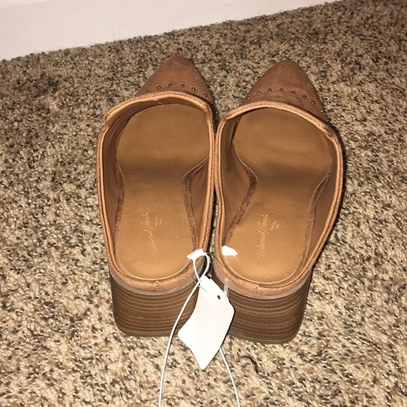 Brown suede studded open back boots - Picture 4 of 6